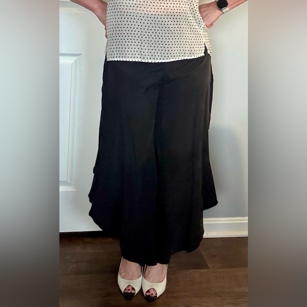 Elevenses by Anthropologie Black Waterfall Ruffle Pants with Side Slits Size 12 - Picture 16 of 16